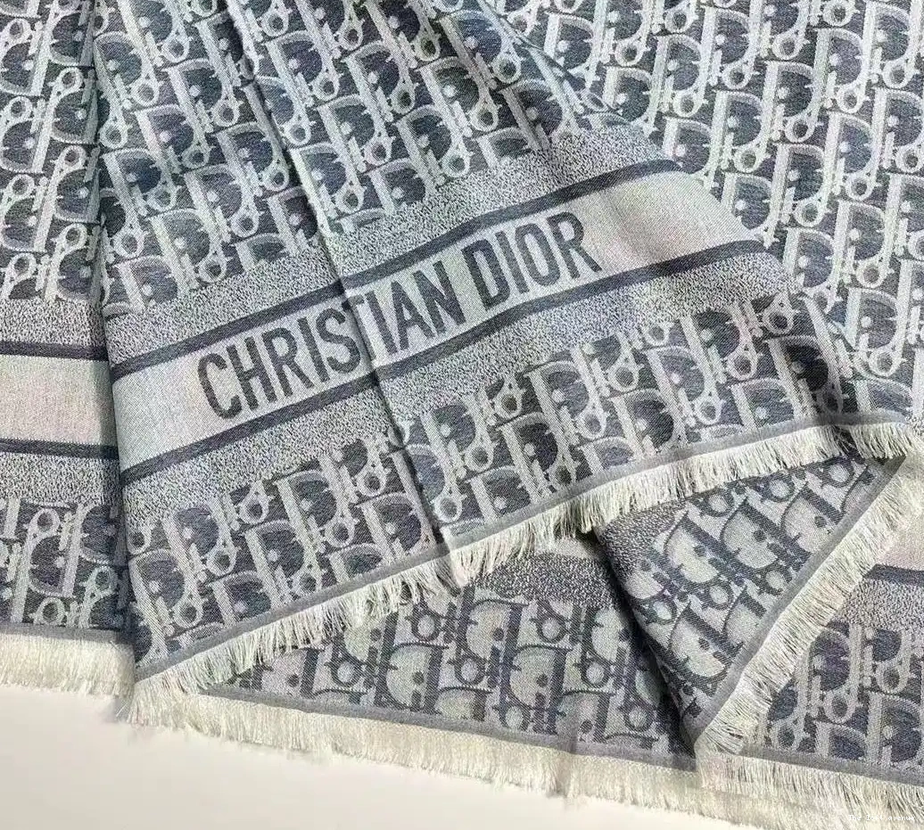 OBLIQUE DENIM SHAWL CHRISTIAN 0614